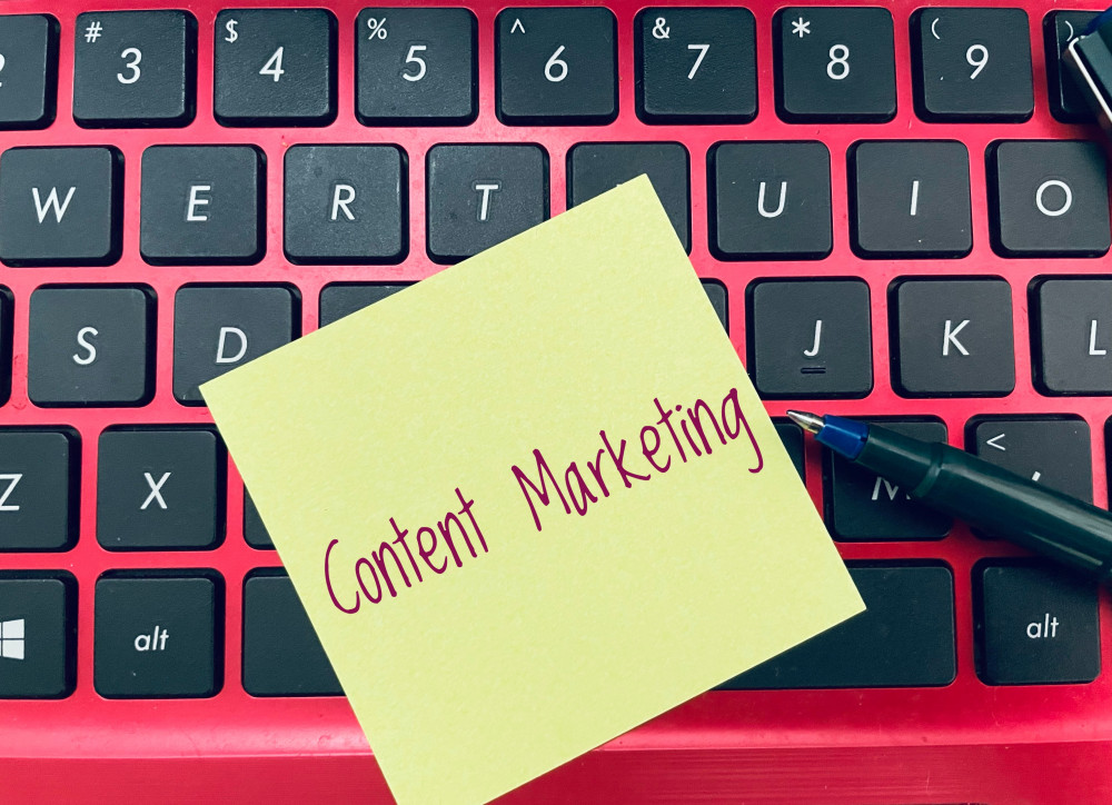Curation de contenu : enjeux, méthodes et outils pour optimiser votre stratégie